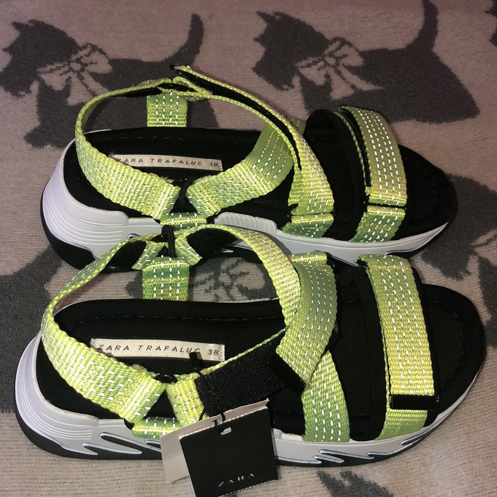Zara Platform Strap Sandals - Picture 4 of 5